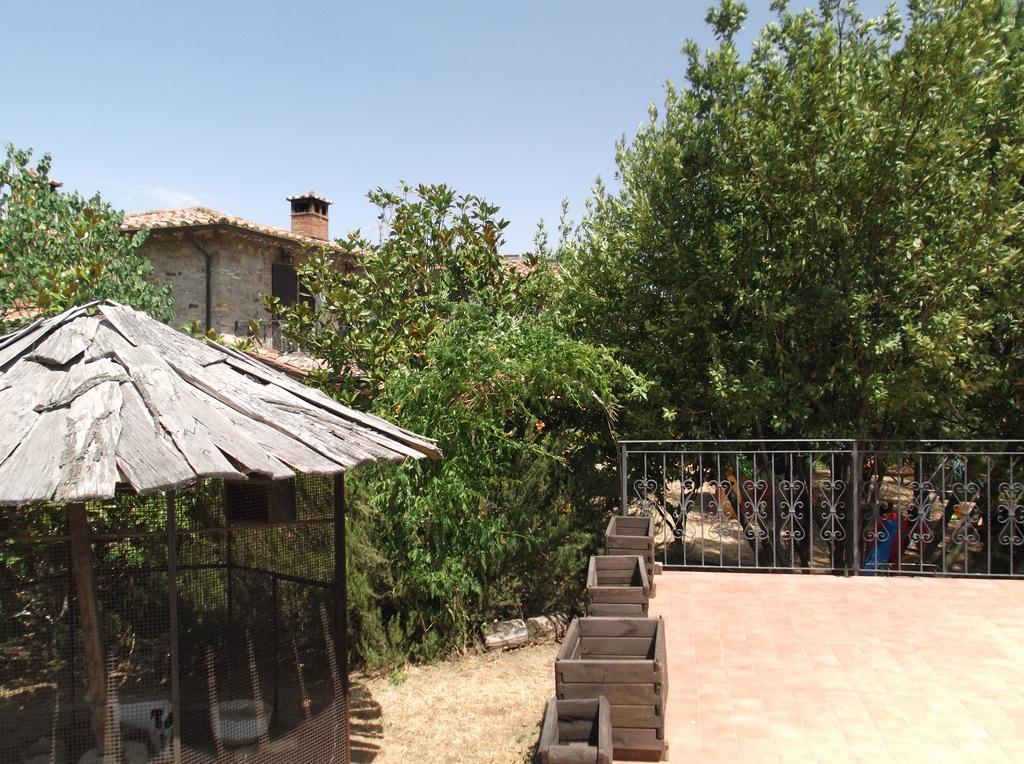 Locazione Turistica Ex Le Casette Di Cedromonte Panicale Exterior photo